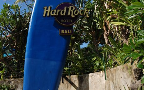 Experience Delicious Cuisine and Fun Times at Hard Rock Hotel Bali this Festive Season!