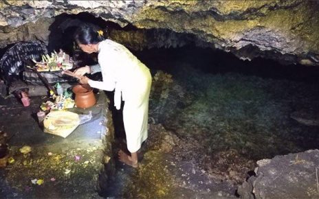Goa Peteng: Jimbaran’s Spiritual Cave Temple