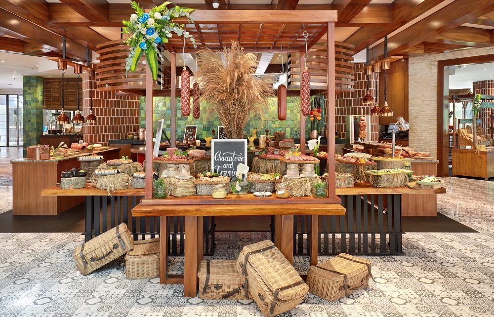 Best Restaurants in Canggu [2024]: A NOW! Bali Guide